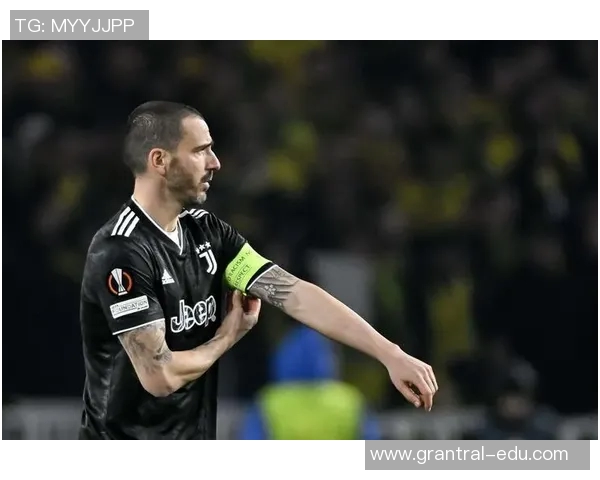 足球明星退役告别瞬间回顾展现辉煌岁月与不舍情怀的感人图片合集